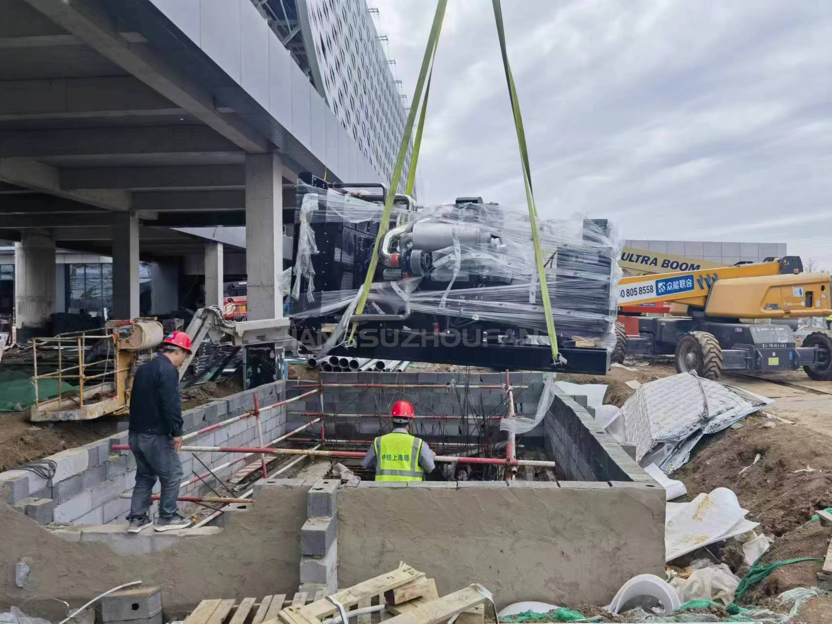 某地科技城基础建设项目凯普630KW机组到货